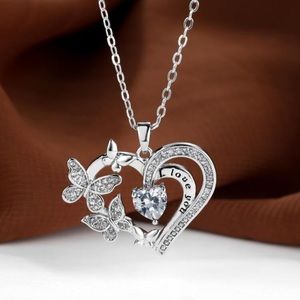 NWT Butterflies Necklace Heart